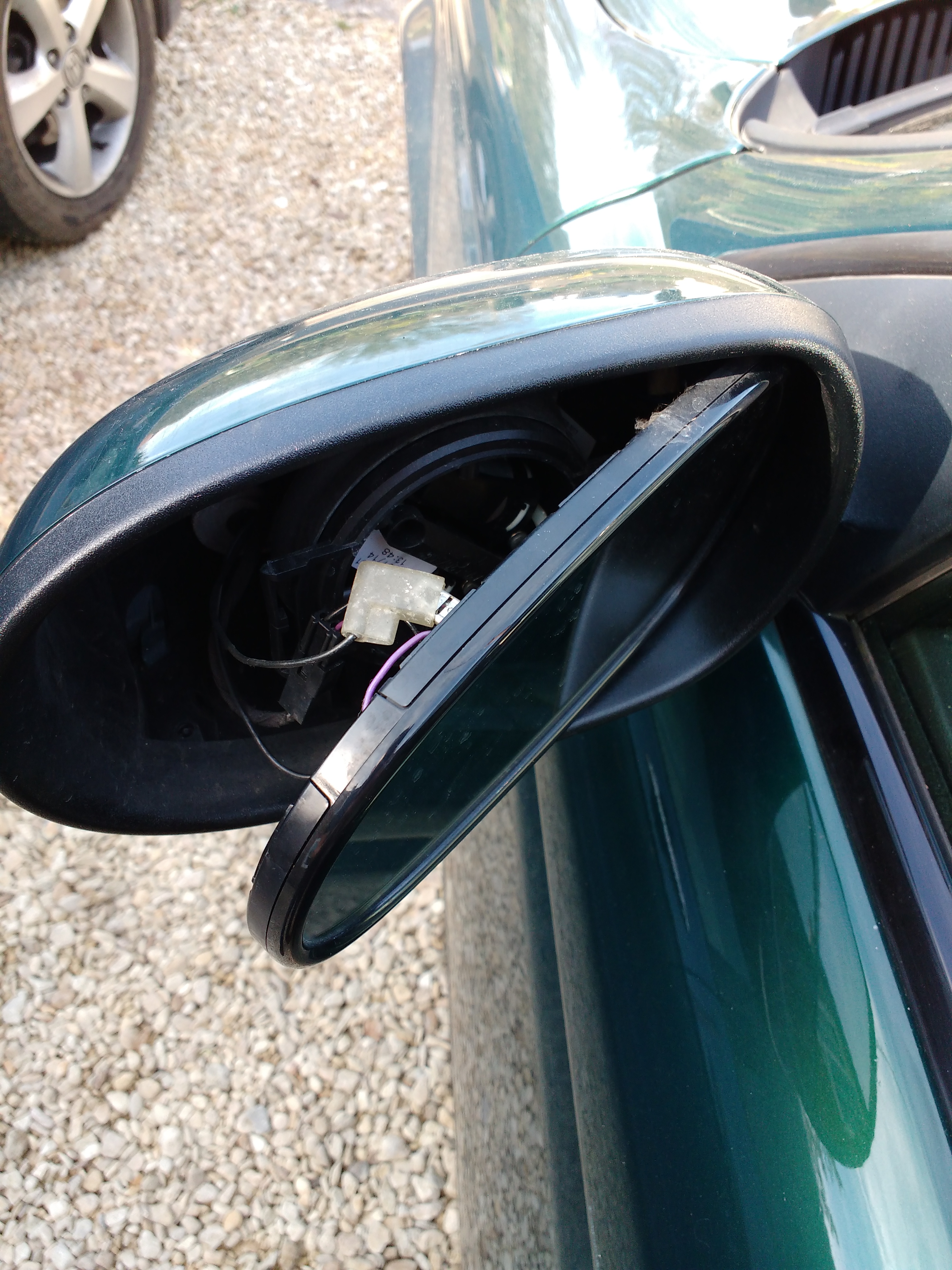 Replacement wing mirror glass Howto guide. Jaguar SType Club